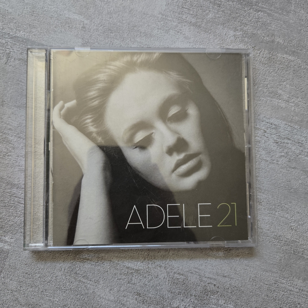 Adele - 21 CD 2011 Rolling in the Deep, Someone Like You Pop Soul R&B Music Disc